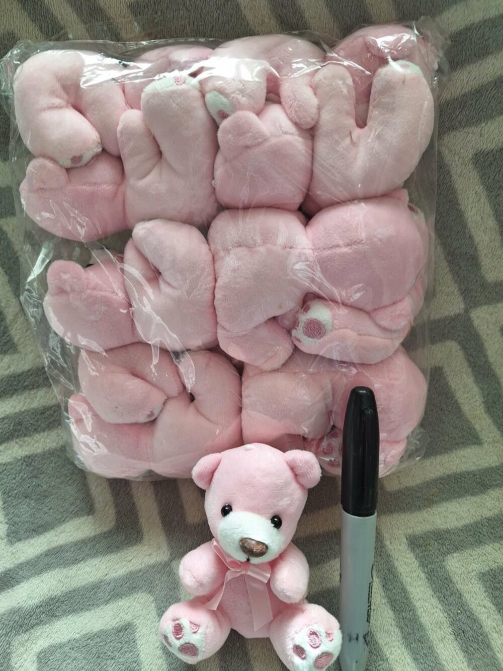 NIP!!  12 pack set of PINK TEDDY BEARS (each approx 3 inches tall)